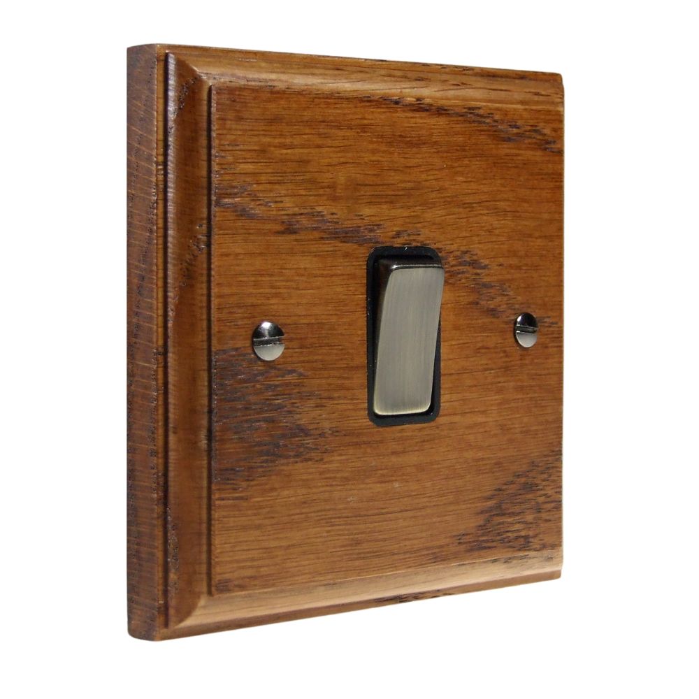 Medium Oak Wood