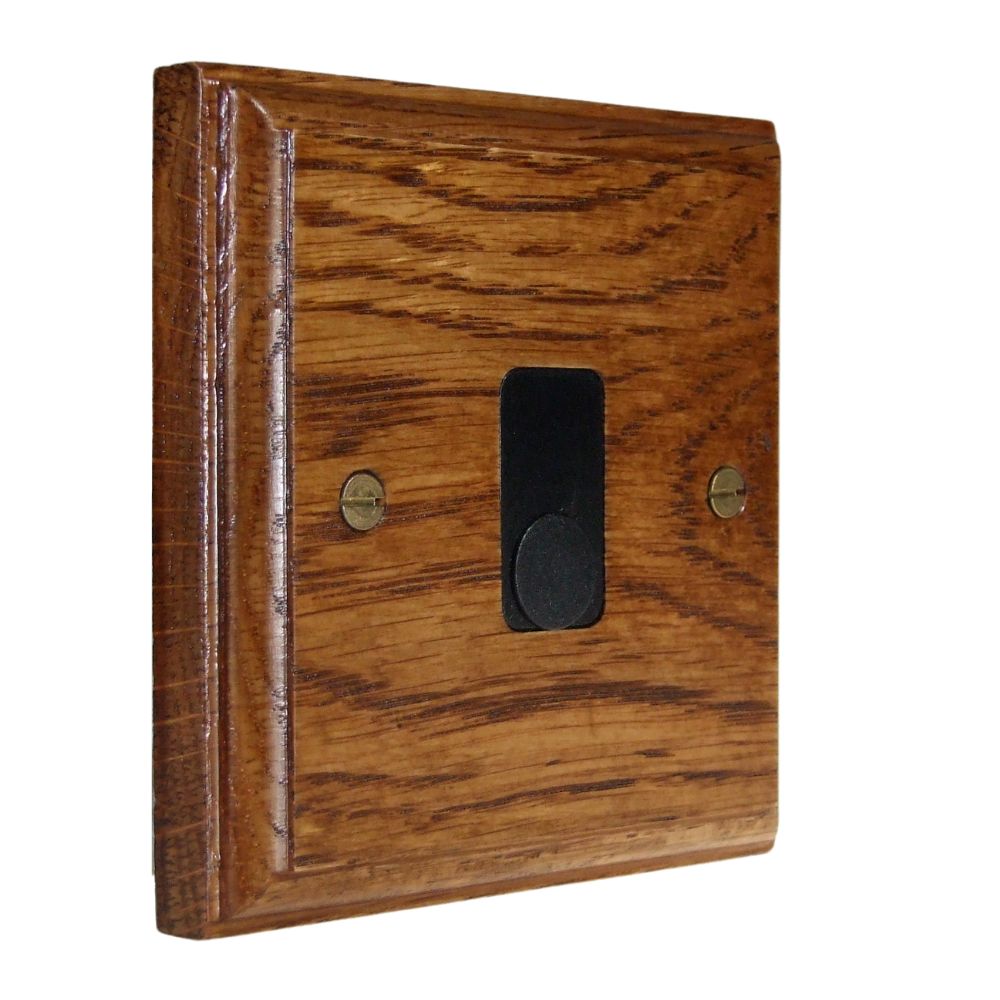 Classic Medium Oak Single Cord Outlet Switch Black