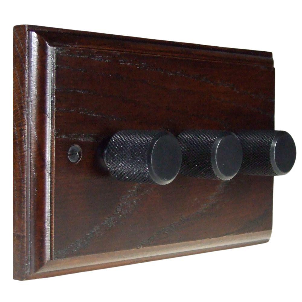 Classic Dark Oak Triple 250W Dimmer Retro Black Caps