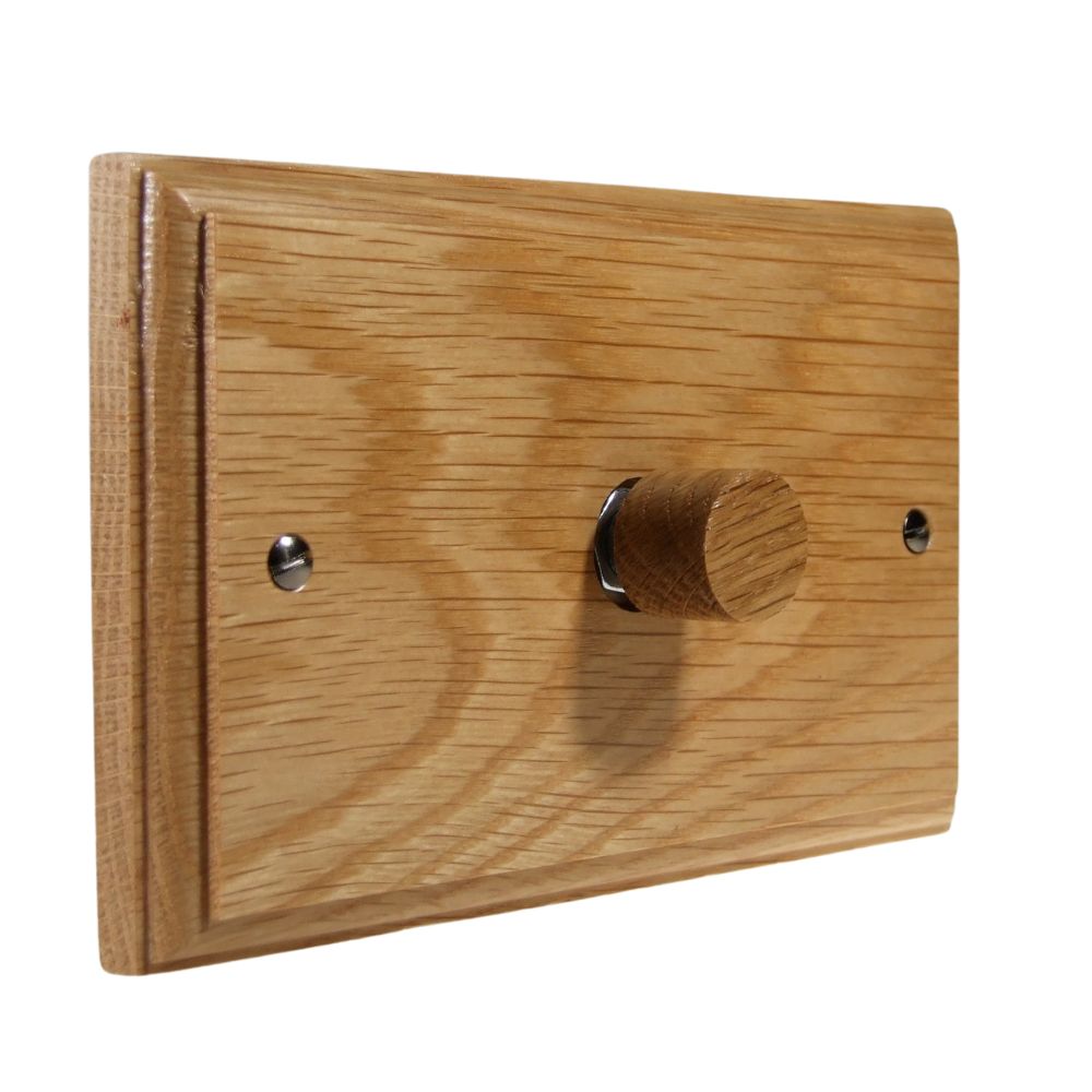 Classic Oak Single 400W Dimmer Light Switch on Twin Plate Oak Caps