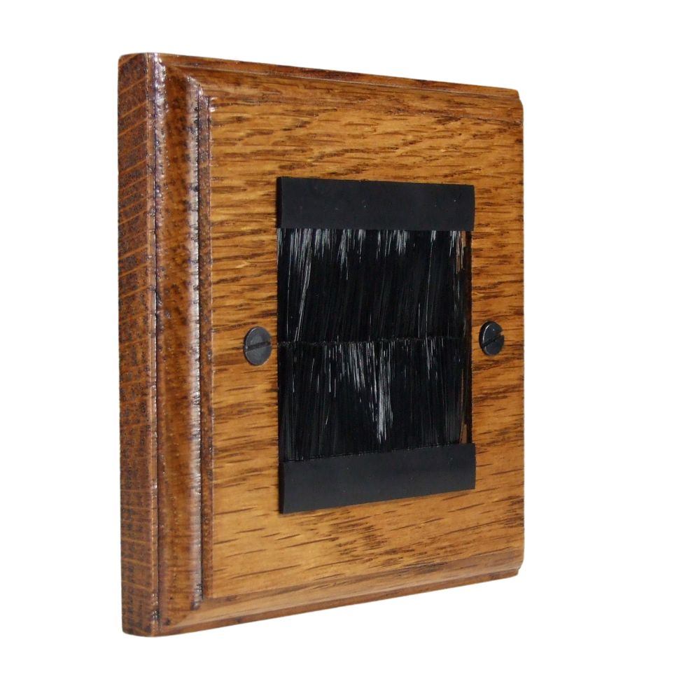Classic Medium Oak Double Brush Plate Black