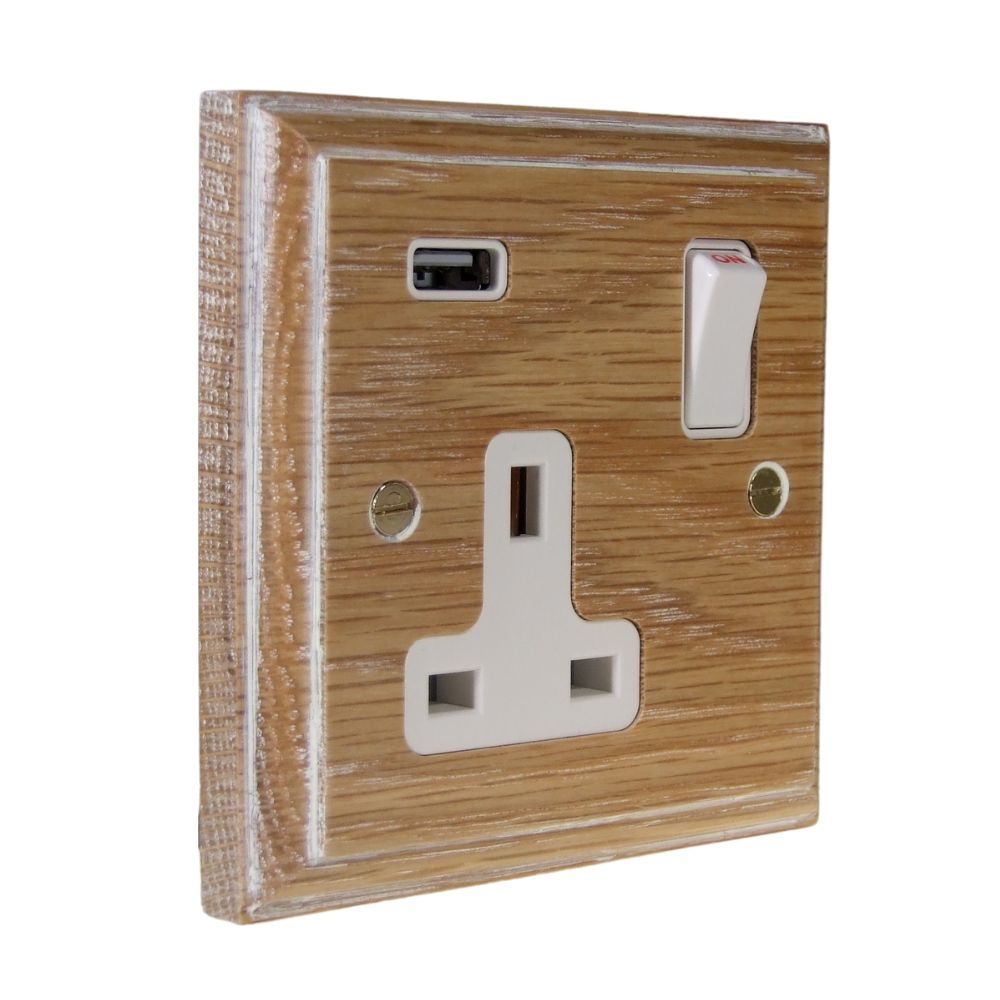 Classic Limed Oak Single Switched Socket with USB Black