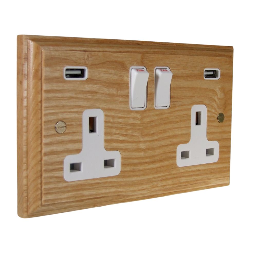 Classic Ash Double Switched Socket with USB White
