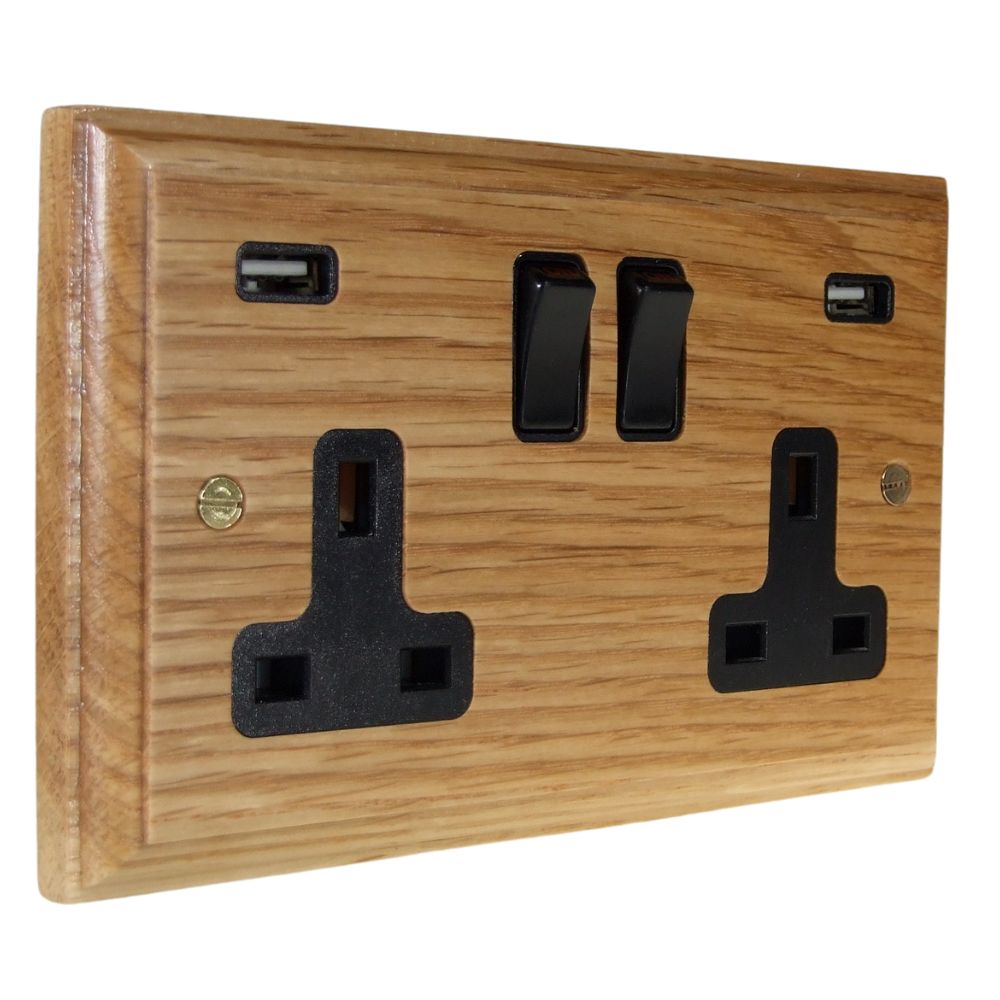 Classic Oak Double Switched Socket with USB Black