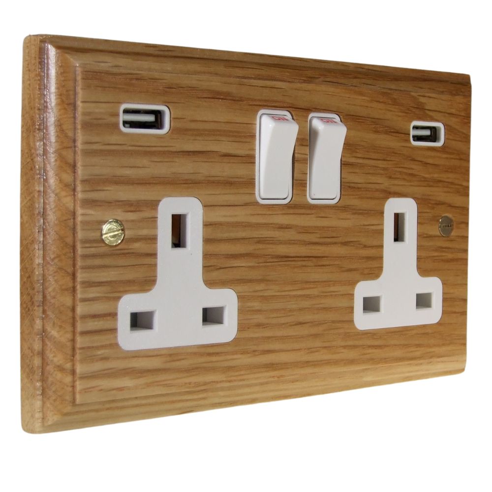 Classic Oak Double Switched Socket with USB White