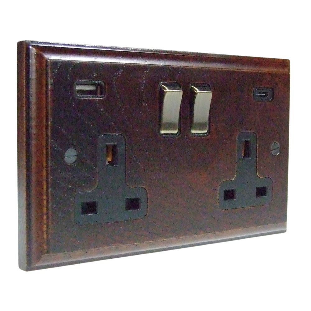 Classic Dark Oak Double Switched A+C USB Socket Antique Brass and Black