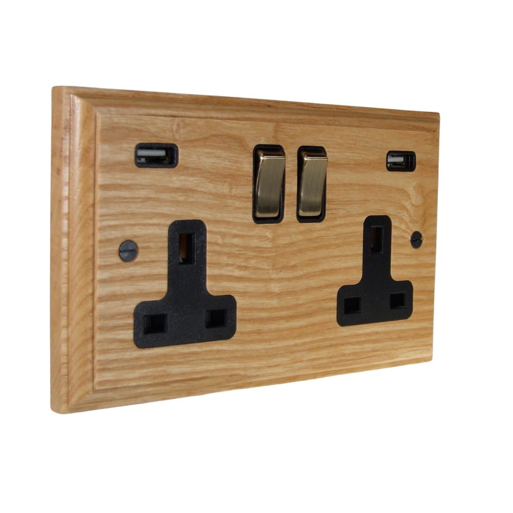Classic Ash Double Switched Socket with A+C USB Antique Brass and Black