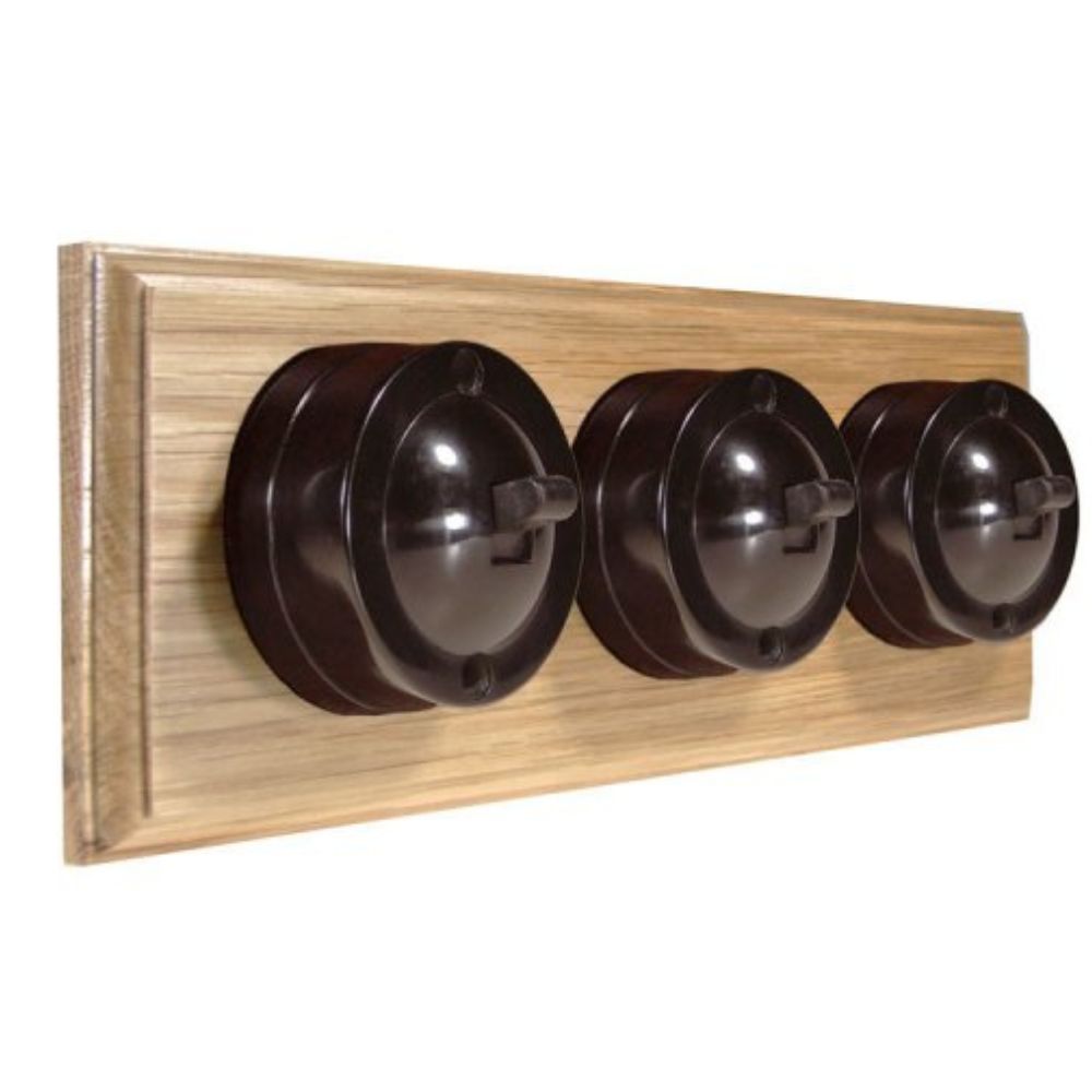 Linden Brown 3-Gang Horizontal 2-Way Bakelite Switch in Unfinished Oak
