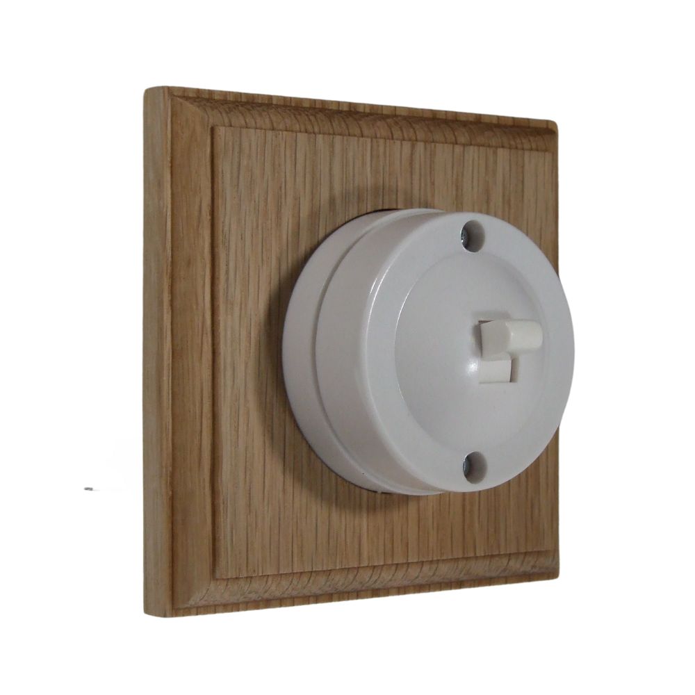 Linden White 1-Gang Push To Make Bakelite Switch in Unfinished Oak