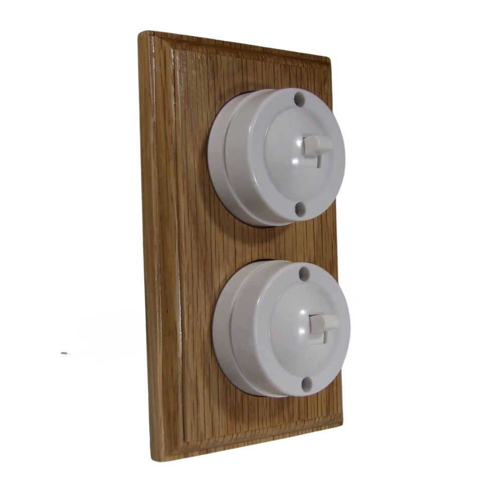 Linden White 2-Gang Vertical 2-Way Bakelite Switch in Oak