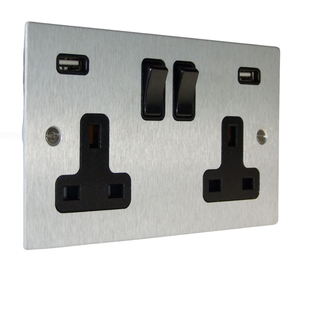 Satin Silver Metal Flat Plate Single Socket with USB White