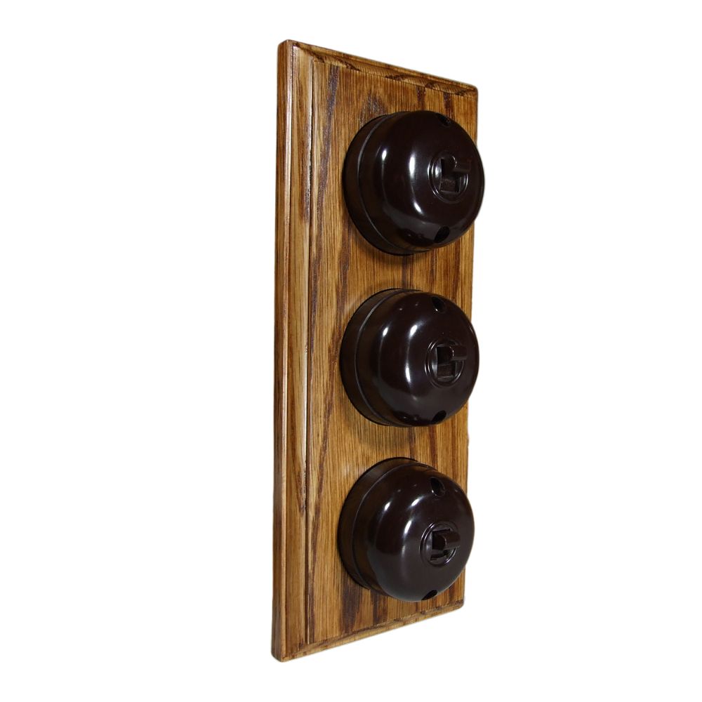 Rosen Brown 3-Gang Vertical 2-Way Bakelite Switch in Medium Oak