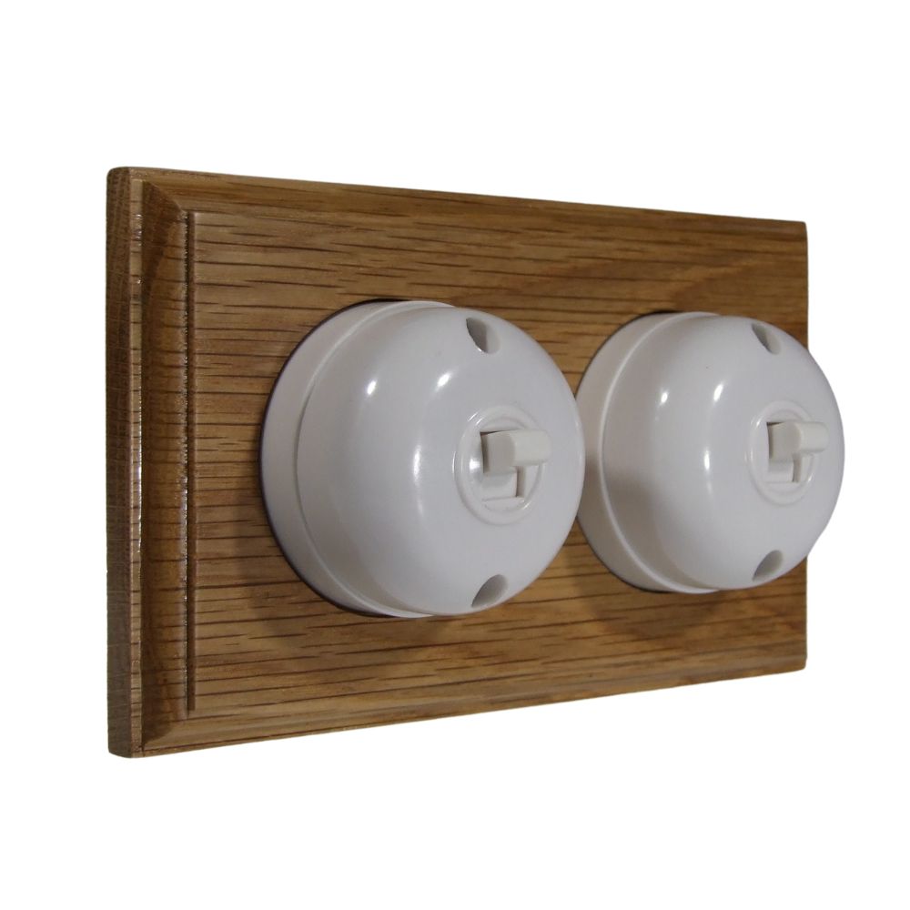 Rosen White 2-Gang Horizontal 2-Way Bakelite Switch in Oak