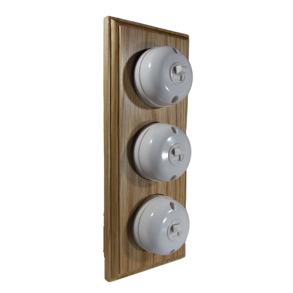 Rosen White 3-Gang Vertical 2-Way Bakelite Switch in Oak