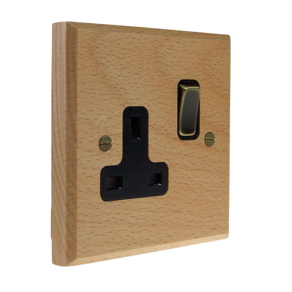 Scandic 1-Gang 13-Amp Switched Socket in Beech