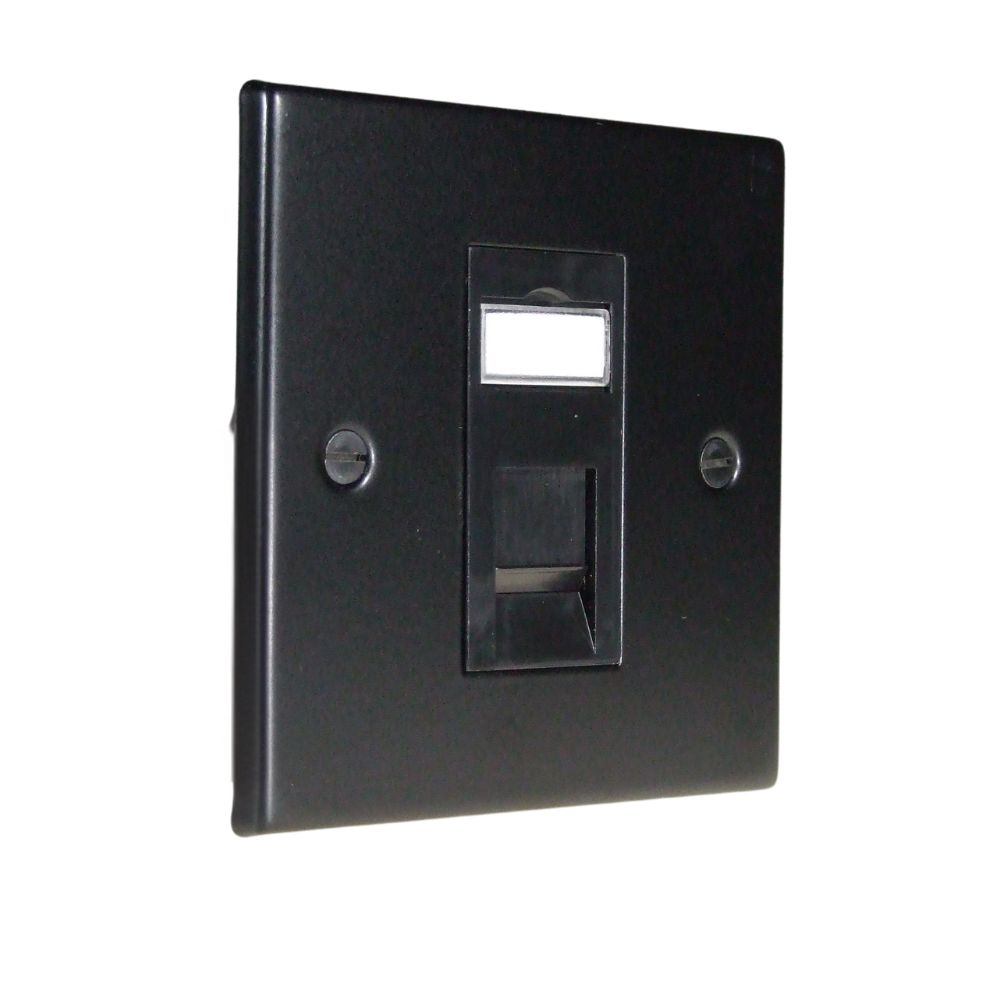 amrj45-1-mb.jpg