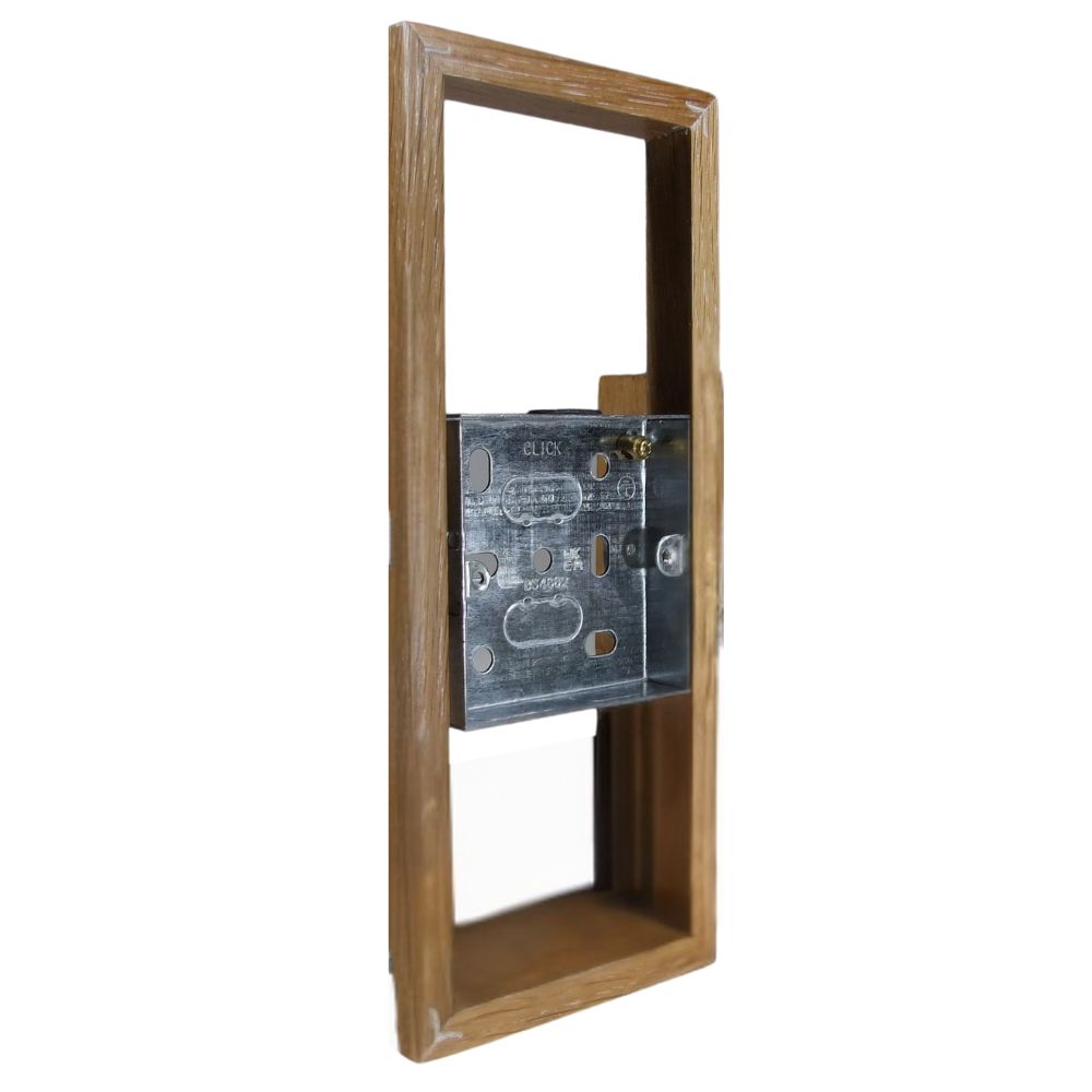Bakelite 18mm Vertical 3-Gang Surface Mounting Pattress in Limed Oak