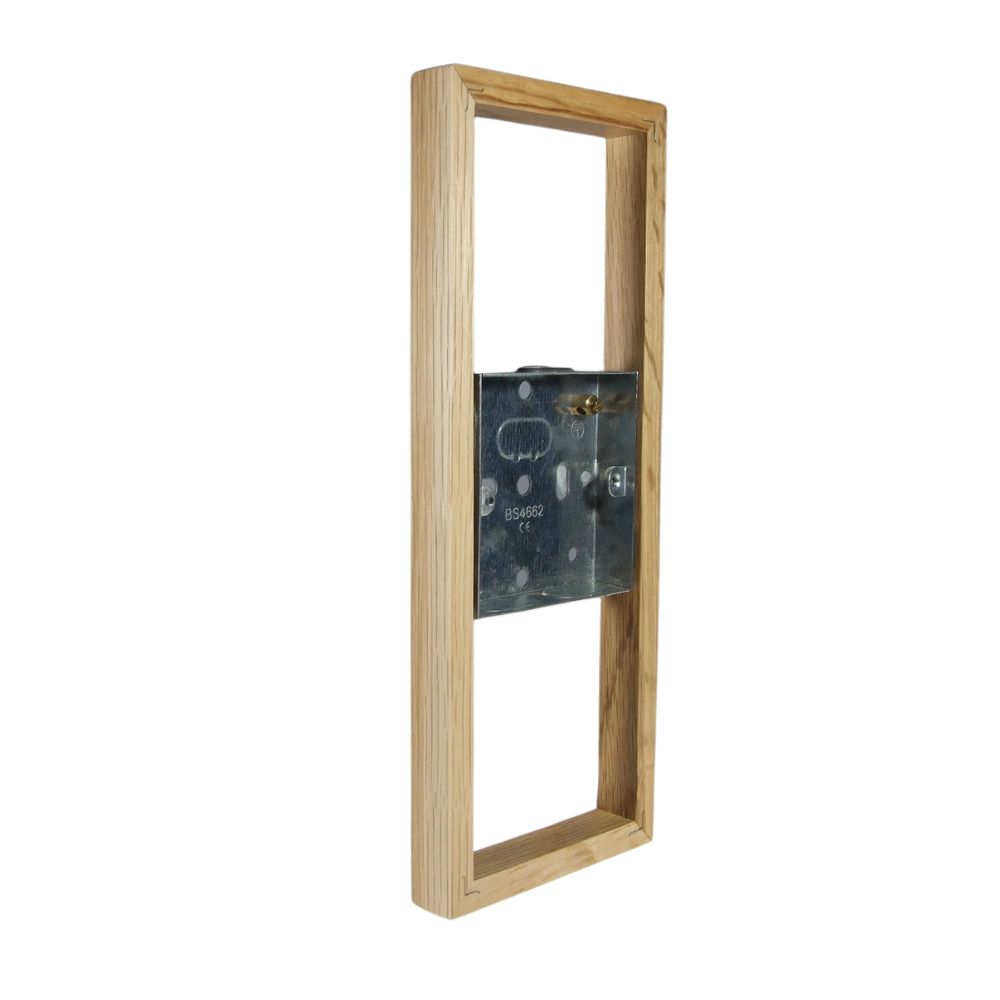 Asbury 18mm Vertical 3-Gang Surface Mounting Pattress in Oak
