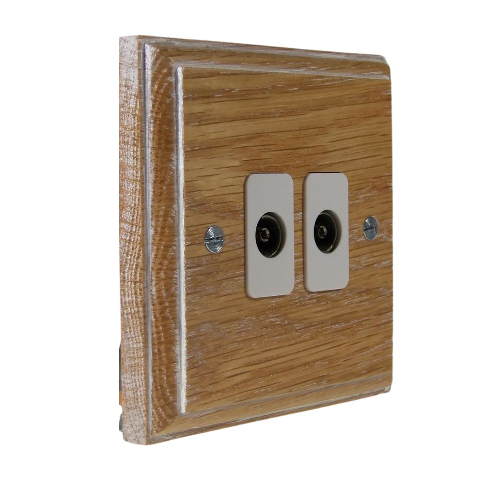 Classic Limed Oak Double TV Co-axial Non Isolated Socket White